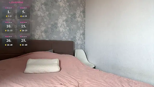 MIA_SHADE live