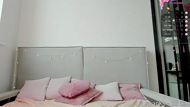 Agatha_Mayson live