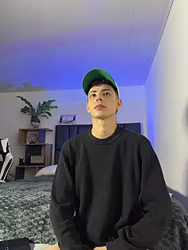 SebastianReed_ live