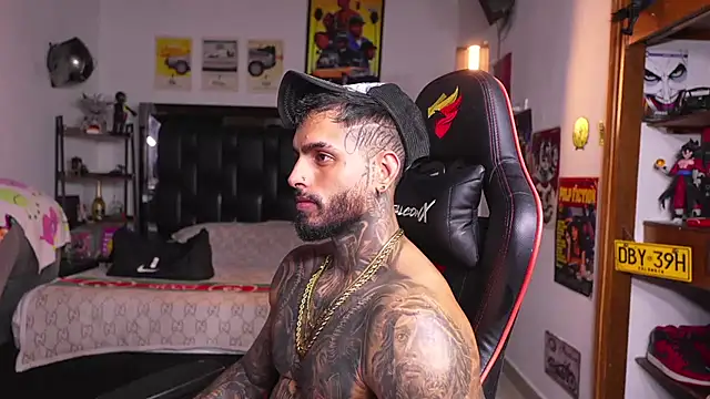 logan_hugh8 live