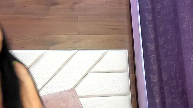 selenasely live
