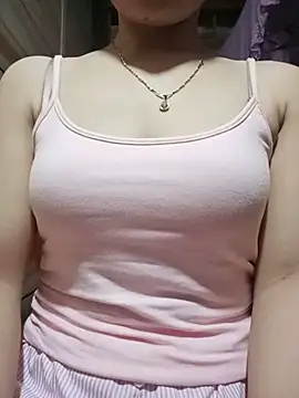 LucyyLy live