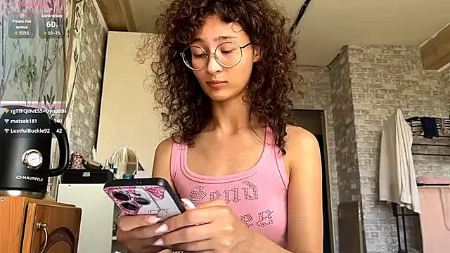 CurlyWinx live