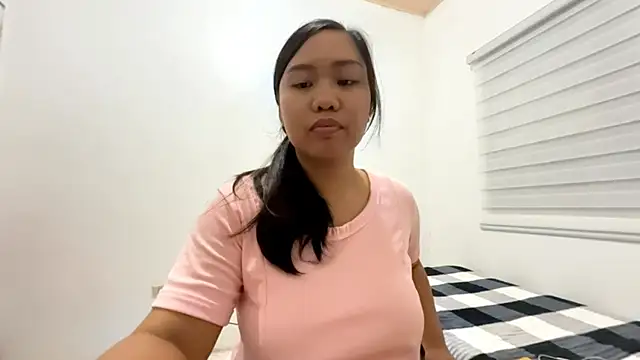 EarlineMadera live
