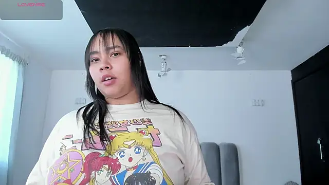 ThaliaBrookss_ live
