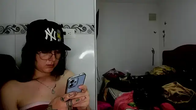Sweet-Suck69 live