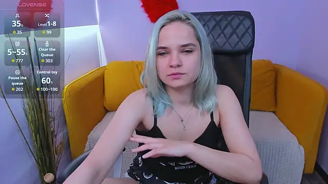 Gina_Dawson live