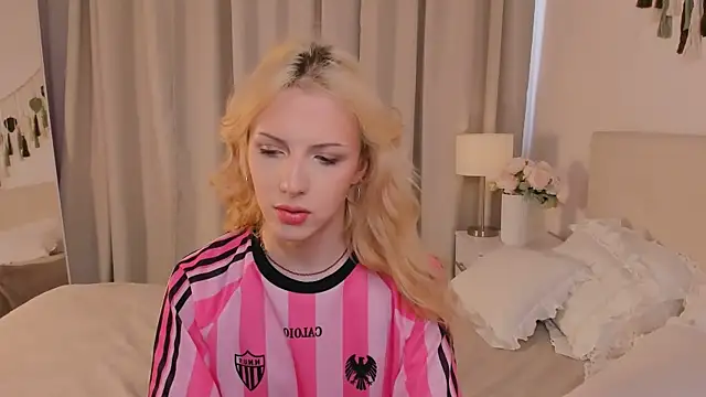 Tiffany__King live