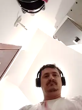 Rob39anos live