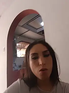 Chloemendoza live