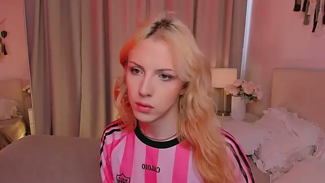 Tiffany__King live