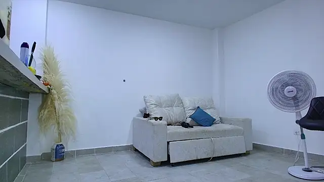 roxana_collins live