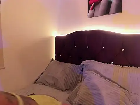 nathyjonees live