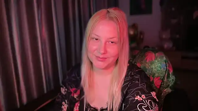 BikiHellena live