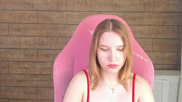 LiliLinn live