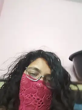 PallaviRathoreLive live