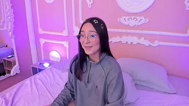 NinaSinclair live