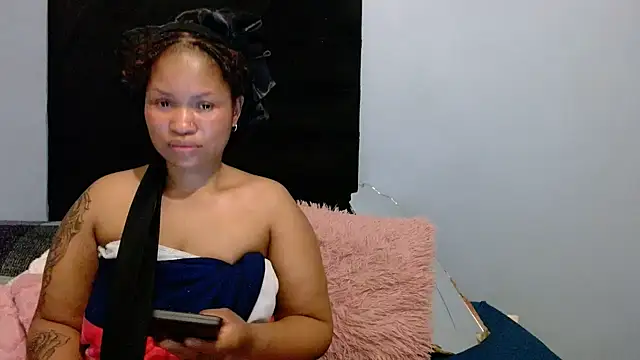 Loyal_Sashaa live