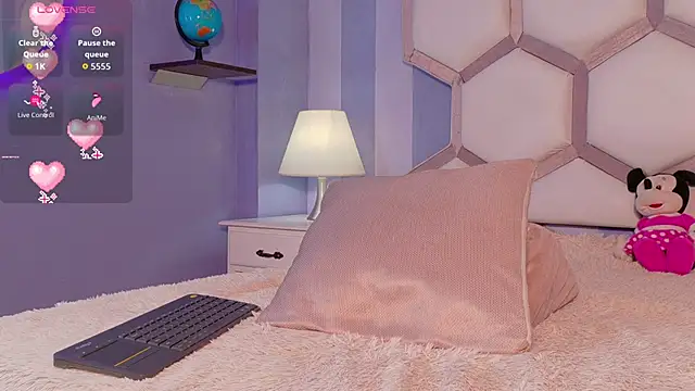 yvi_taylor live