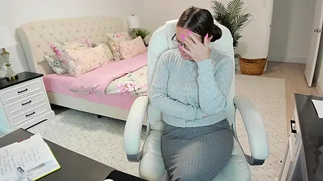 Vika73 live