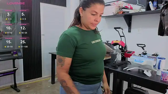 Daniela_mendoza26 live