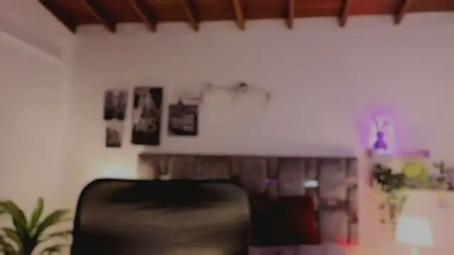 emilyrouxe live