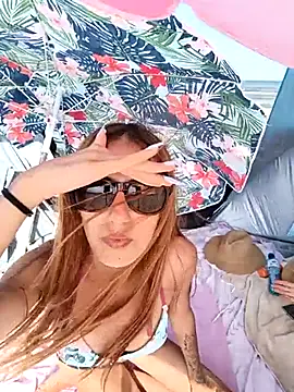 Andreea_Foxx live