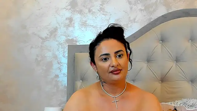 Bianca_Vale live