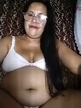 ClassyLady51 live