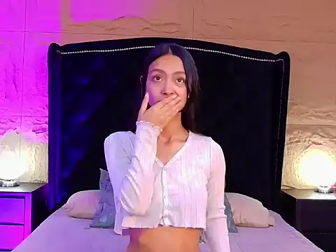Ella_Walsh live