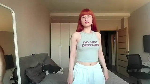 NeeCarfave live