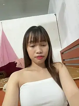 Nhii_Cum live