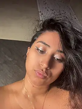 Valentinne_z live