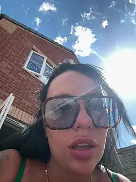 BELLABLACKXUK live