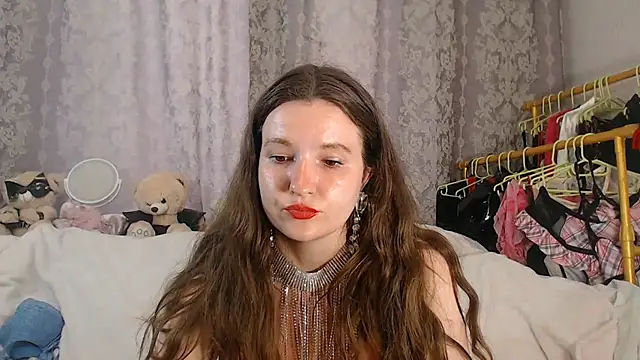 ChloeBrooklyn live
