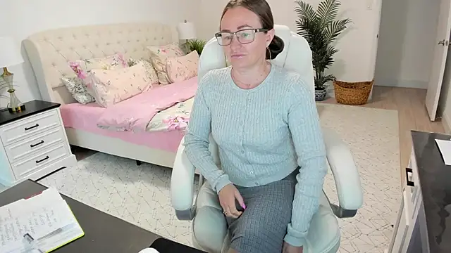 Vika73 live