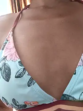 Andreea_Foxx live