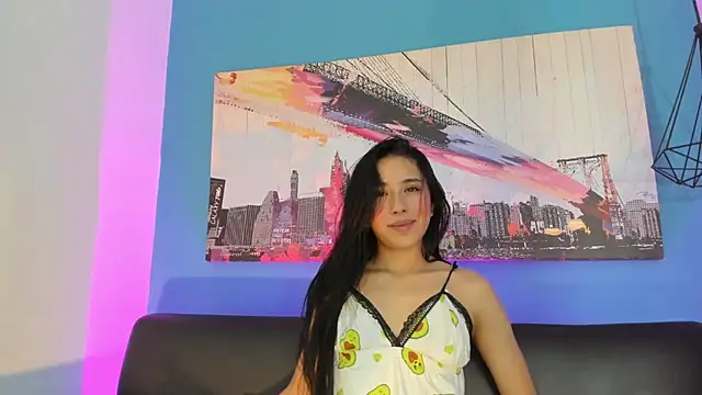 Luna_roose1 live