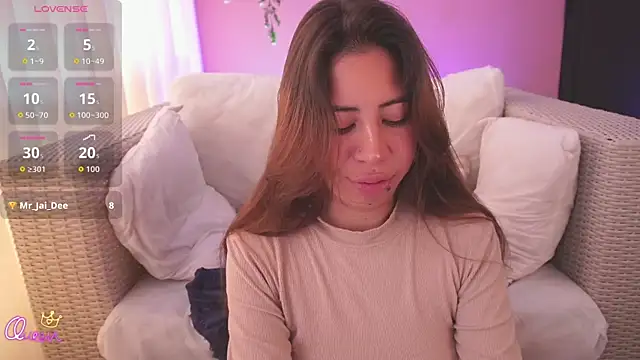 Airi_pierce live