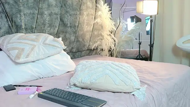 MadisonCollinss_ live