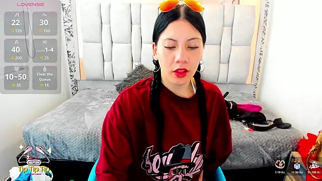 Abril_Fox__ live