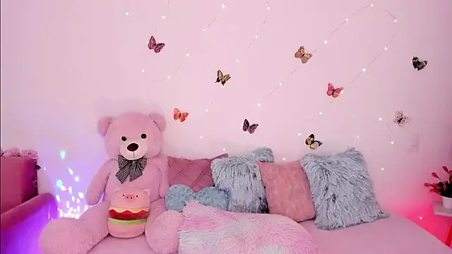 Zara_uwu_ live