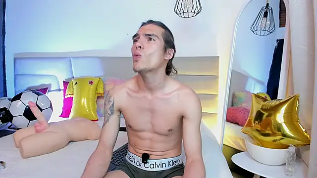 _Tattoo_Couple live