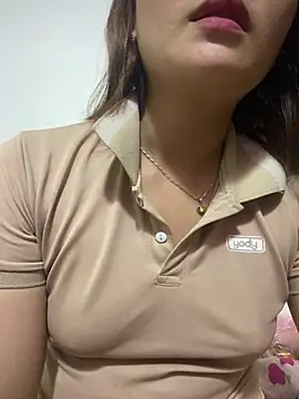 Hazel_Nova live