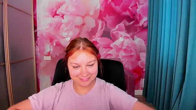 AngelinaLow live