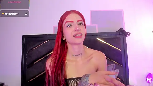 april_jones05 live