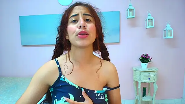scarlett_clyde live