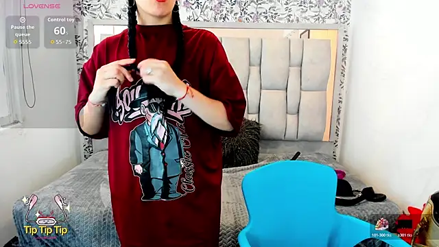 Abril_Fox__ live