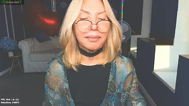 Wendy_Waves live