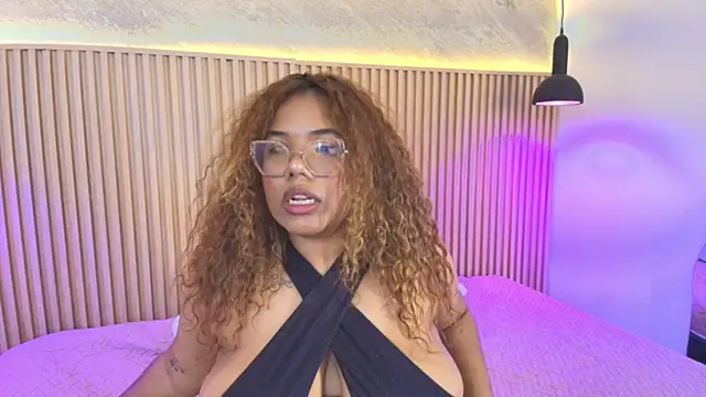 Your_big_ebony_goddness live